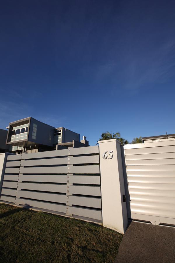 Luxury House With Clifftop Seaview Whangaparaoa Esterno foto