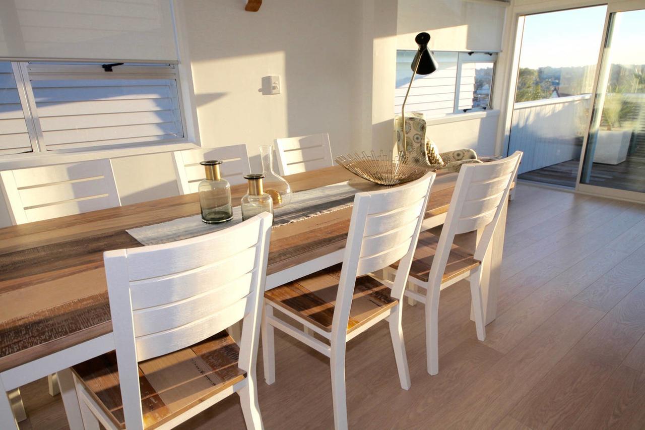 Luxury House With Clifftop Seaview Whangaparaoa Esterno foto